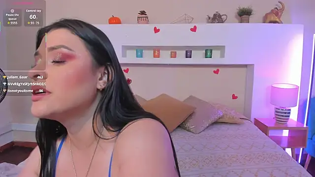 AnikaRomanoff_ webcam