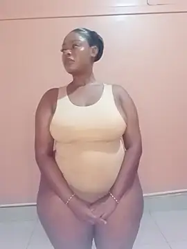 Webcam Model (Luciouslips00)  is live.Free join now!