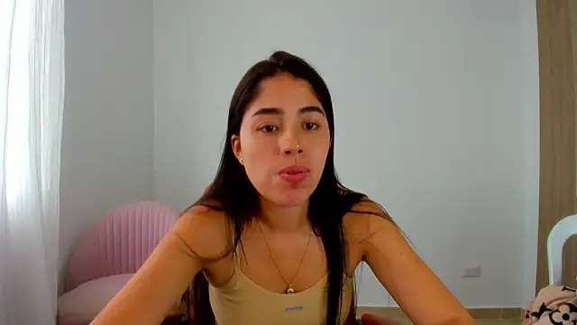 AriaMontgomery webcam