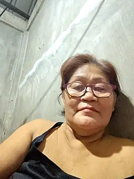 Webcam Model (Sunflower1956)  is live.Free join now!