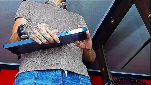 Daniel_huge22 webcam