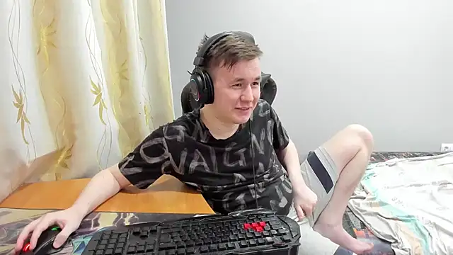 iliaskrislove webcam