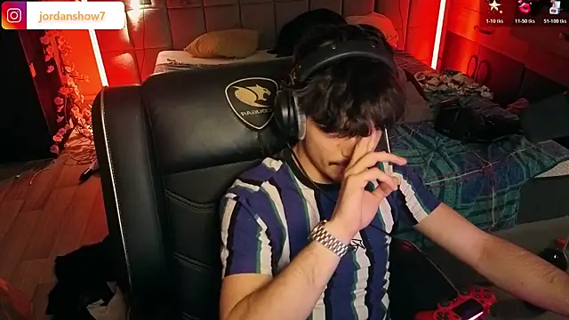 JordanShow webcam