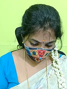 Tamil_Mithra webcam