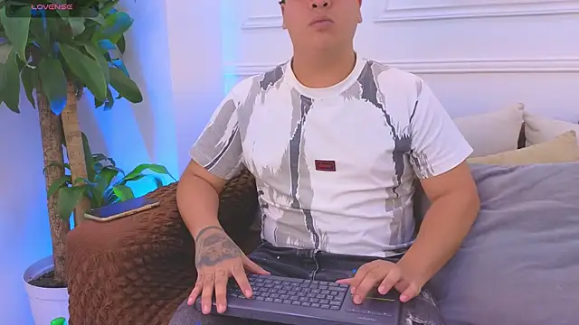 Naim_Bennetsex webcam