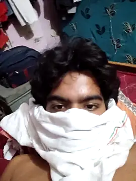 delhi__man_1 webcam