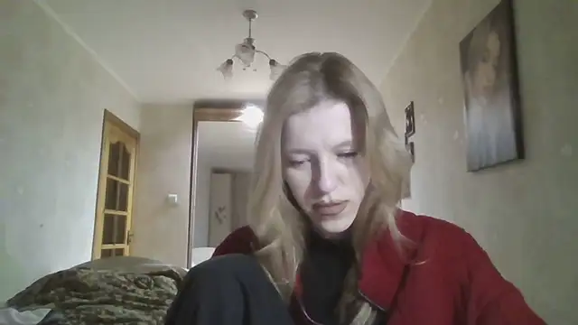 CuriousMildness webcam