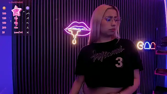 Aliss_Taylor1 webcam