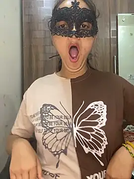 KANGANA-STRIP webcam