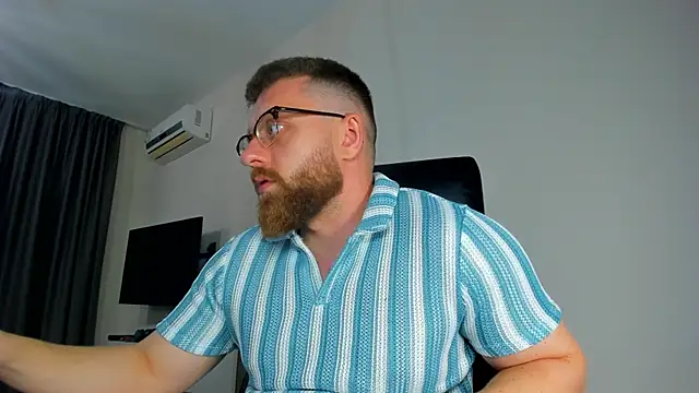 Findom_guy webcam