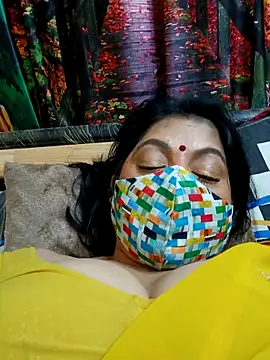 Ratna-777 live sex cam