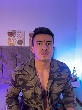 chris_clarck (M young) - Full naked in the bath gym🔥😈🍆