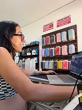 pregnant_sofii18 webcam