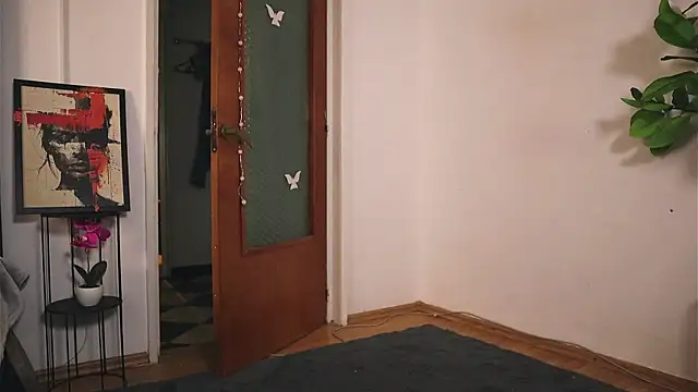 misslullu (F milf) - cum show