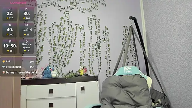 yoonhee_ki (F teen) - wet your panties and show your wet pussy