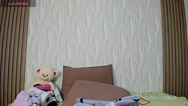 _ashleymiller webcam