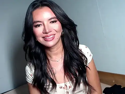 thinker_belle webcam