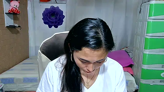 Filipina_Desire webcam