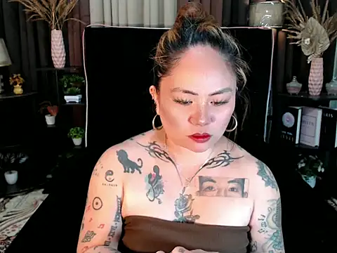 EstellaStarXxx webcam