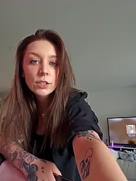 LilyOrion live sex cam