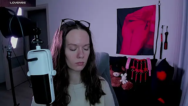 Goddess_of_Fertility webcam