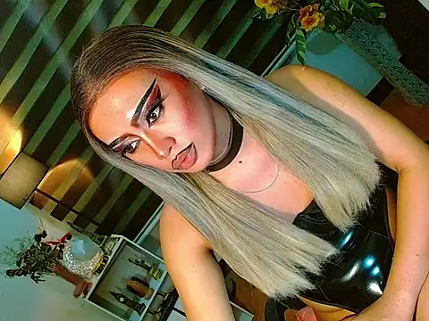 HOLLYWOOD_QUEEN_88 webcam