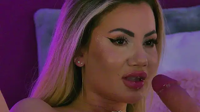 CellineHudson webcam