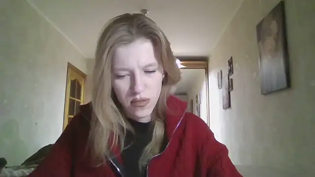 CuriousMildness webcam