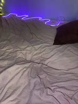 Mizztikaa live sex cam