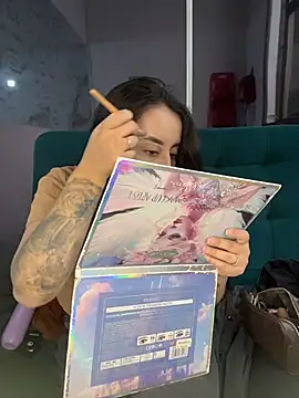 Antonella_Julieta webcam