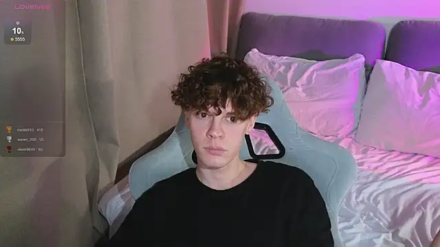 cute_thomas live sex cam