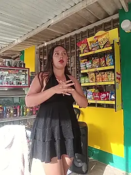 Webcam Model (Naughty-Samanta-)  is live.Free join now!