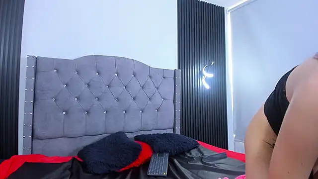 Kenji_n_Rousse webcam