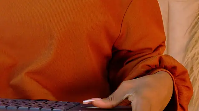 JosselynBrown webcam