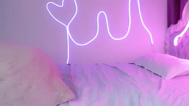 yourmermaidd - Yourmermaidd's free webcam - UK Sex Cams