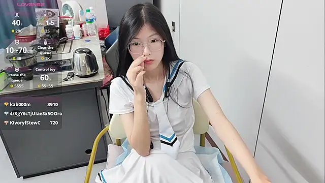 美女xlin-baby在线直播