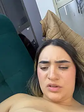 Antonella_Julieta webcam