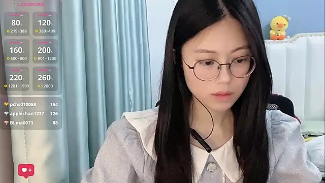 美女Luna-666在线直播