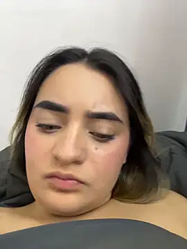 Antonella_Julieta webcam