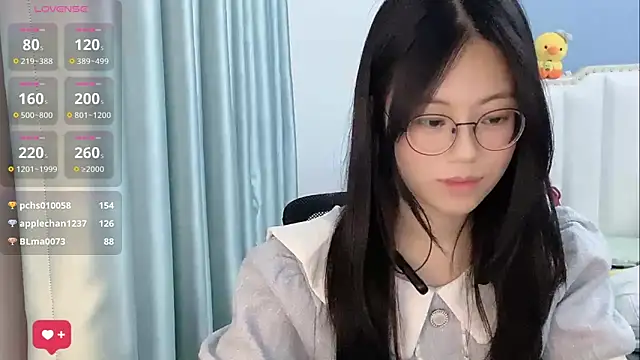 美女Luna-666在线直播