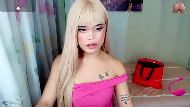 Cassandra_Luxx webcam