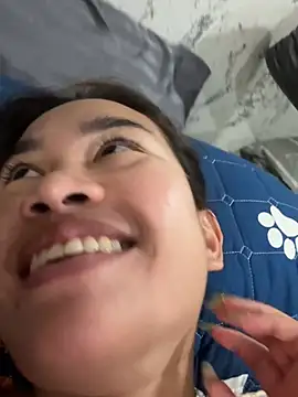 ponthip (Ask my age) - squirt