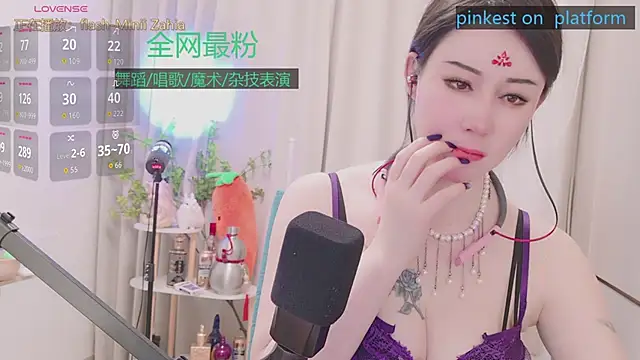 美女Luck_Lili_在线直播