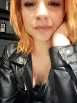 cataleya_16 (F young) - Rub my clit hard🥵