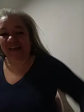 CheekySnowQueen_69 webcam