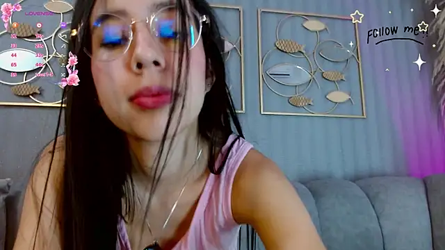 laraa_jeean webcam