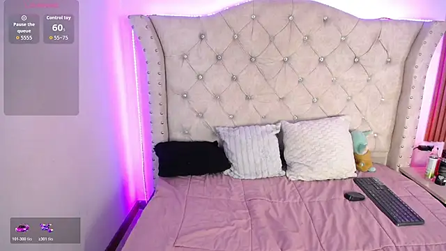 Elizabeth_Evans1 webcam