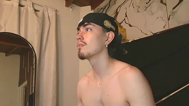 couple_in_heat (G teen) - RIDE HIS DICK NOW