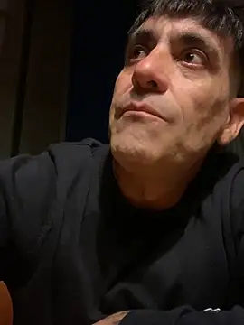  Elnonoykeila77 chat room