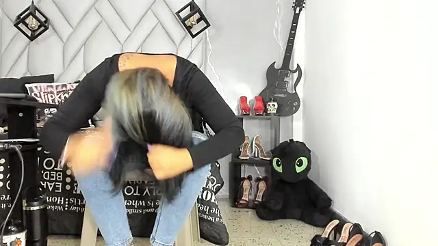 MirandaHaguen webcam